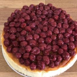 Baked-Cheese-Cake-with-Sour-Cherries